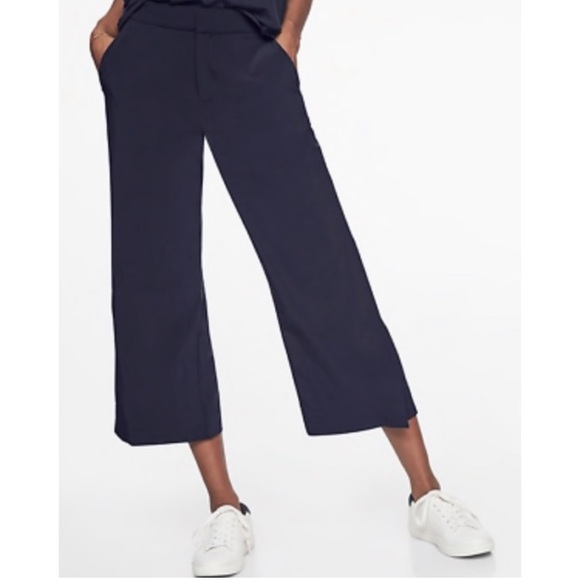 Athleta Tribeca Utility Wide Crop Pants 